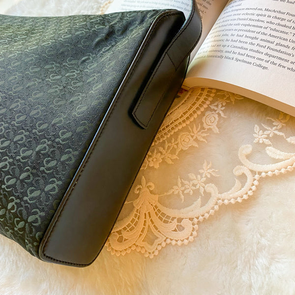 Vintage Loewe Anagram Shoulder Bag - Black