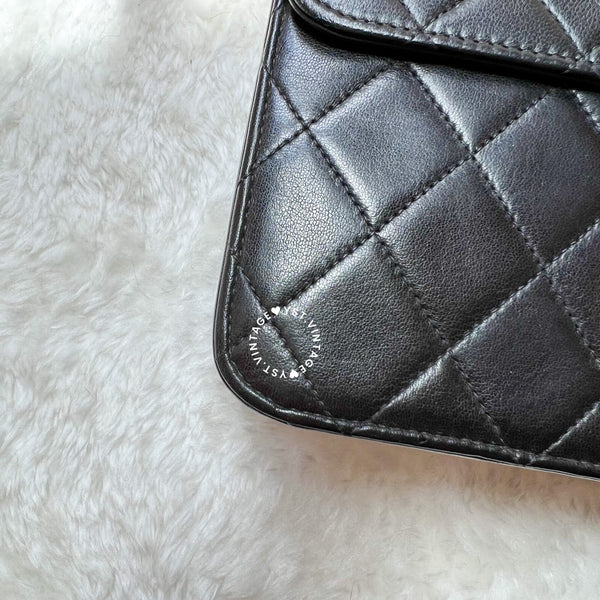 Vintage Chanel Push-Lock 25cm Square Flap Bag - Black x Gold 002