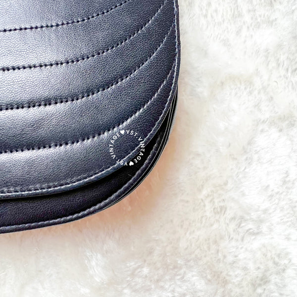 Vintage Chanel Moon Shape Turn-lock Flap Bag - Navy (Code: 035800)