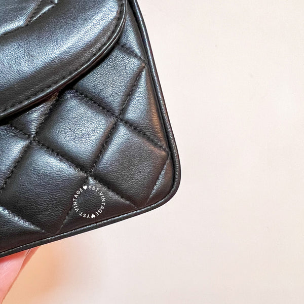 Vintage CHANEL Camera Bag with Bijoux Chain - Black (Code: 048700)