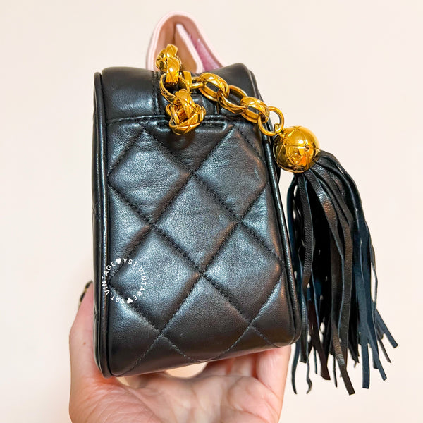 Vintage CHANEL Camera Bag with Bijoux Chain - Black (Code: 048700)