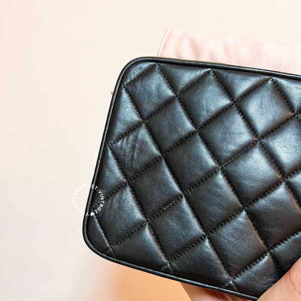 Vintage CHANEL Camera Bag with Bijoux Chain - Black (Code: 048700)