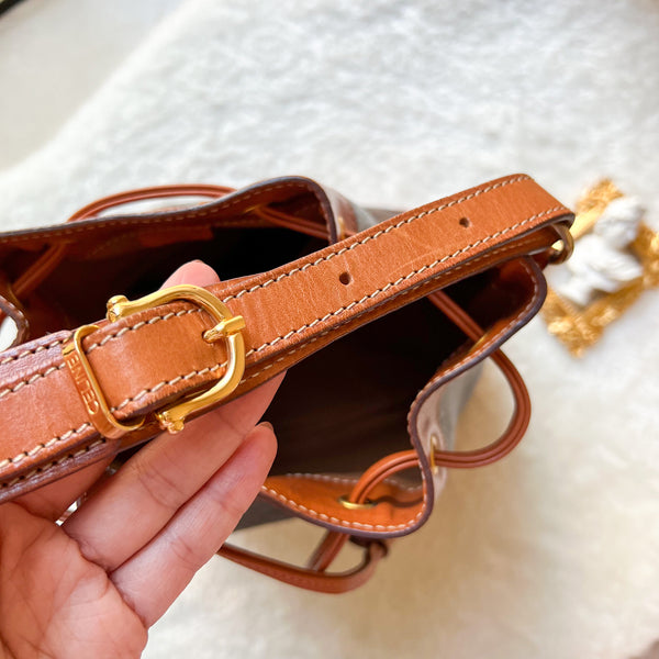 Vintage CELINE Macadam Bucket Bag 002