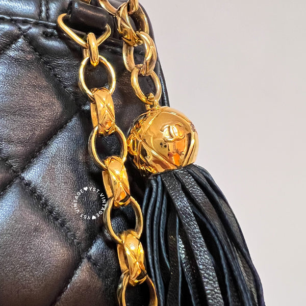 Vintage CHANEL Camera Bag with Bijoux Chain - Black (Code: 048700)