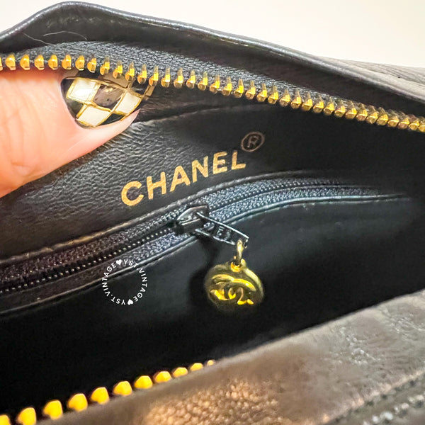 Vintage CHANEL Camera Bag with Bijoux Chain - Black (Code: 048700)