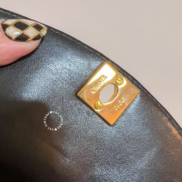 Vintage CHANEL Camera Bag with Bijoux Chain - Black (Code: 048700)