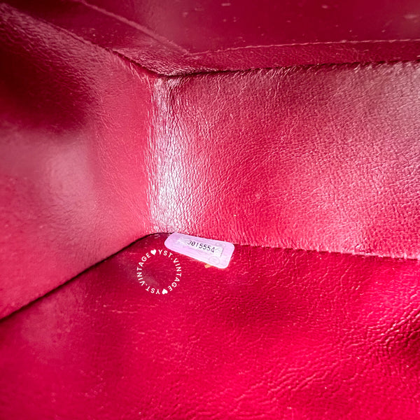 Vintage CHANEL Diana Small Flap Bag - Black 004 (Code: 049100)