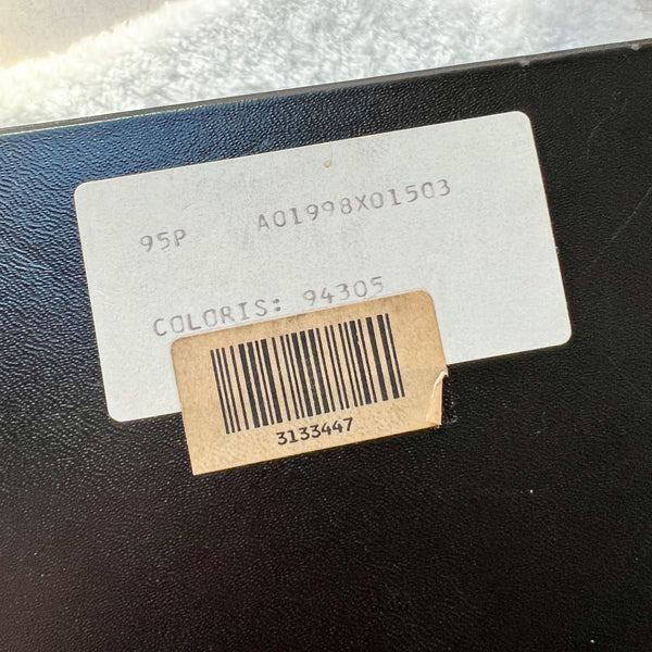 Vintage CHANEL Vertical Vanity Bag - Caviar Black 003