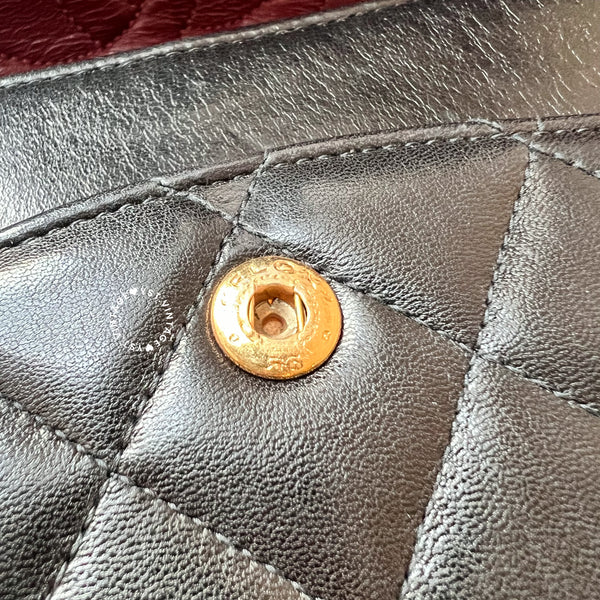 Vintage Chanel Medium Classic Flap Bag CF25 - Black
