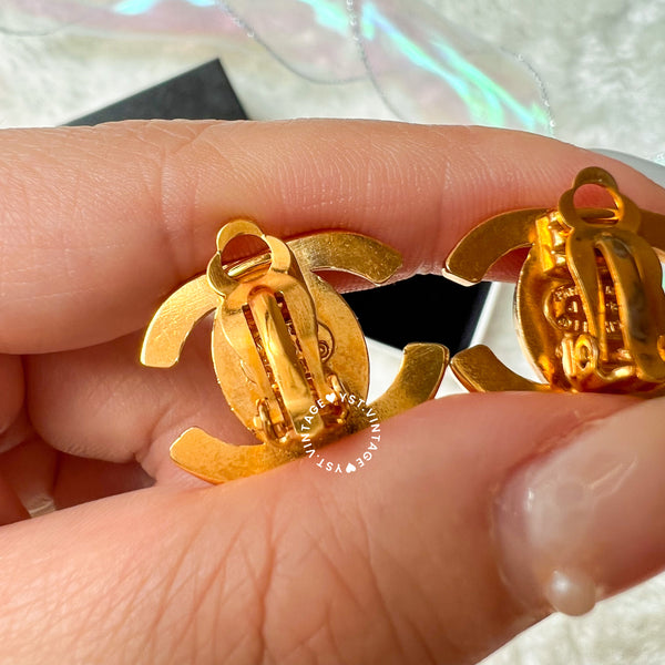 Vintage Chanel Turn-lock Coco Mark Ear Clips - 96P (Code: 037300)