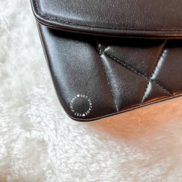 Vintage CHANEL Diana Flap Bag - Black (Code: 038600)