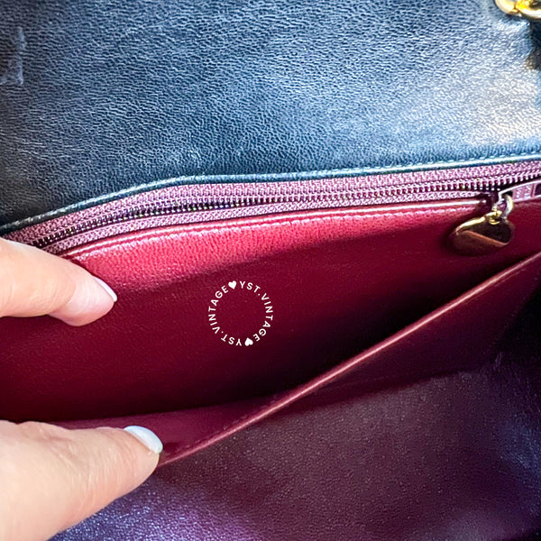 Vintage CHANEL Diana Flap Bag - Black (Code: 038600)