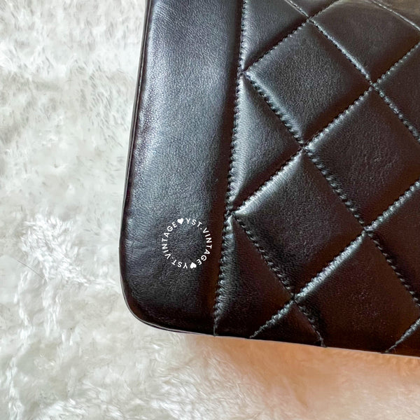 Vintage CHANEL Diana Flap Bag - Black (Code: 038600)