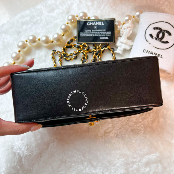 Vintage CHANEL Diana Flap Bag - Black (Code: 038600)