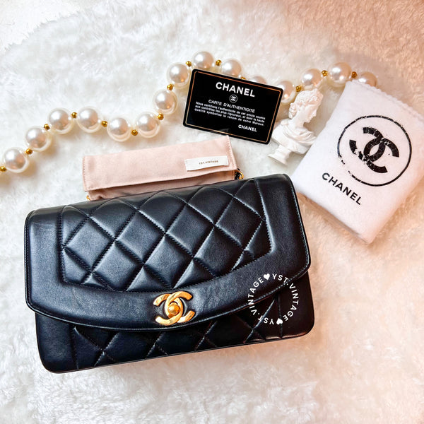 Vintage CHANEL Diana Flap Bag - Black (Code: 038600)