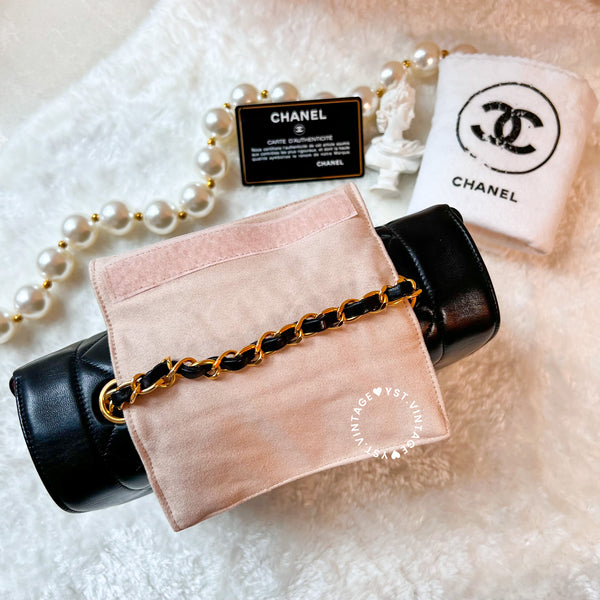 Vintage CHANEL Diana Flap Bag - Black (Code: 038600)