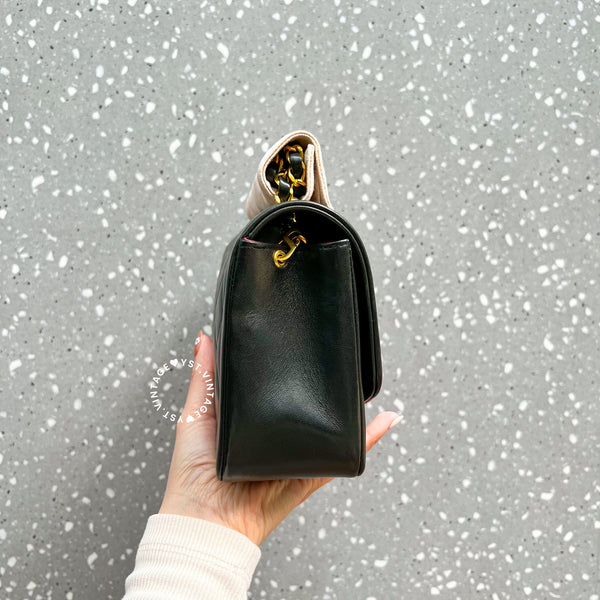 Vintage CHANEL Diana Small Flap Bag - Black 005 (Code: 057800)