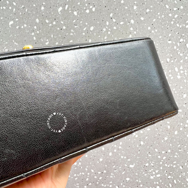 Vintage CHANEL Diana Small Flap Bag - Black 005 (Code: 057800)