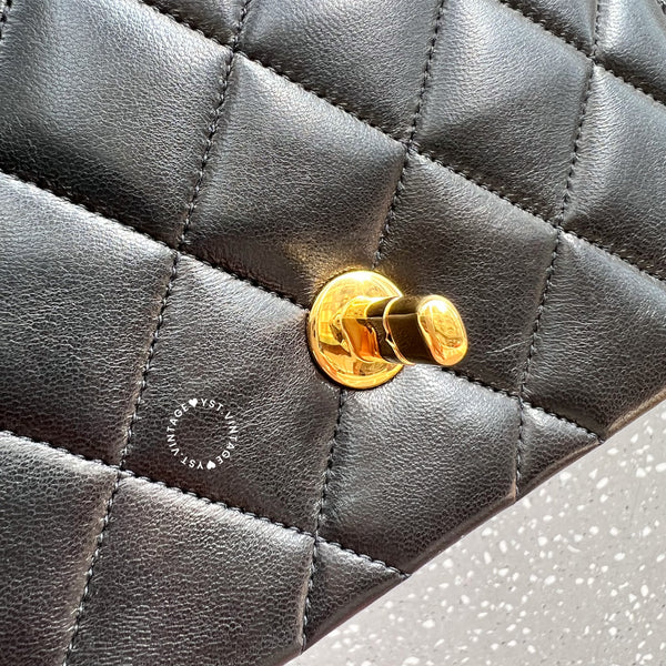 Vintage CHANEL Diana Small Flap Bag - Black 005 (Code: 057800)