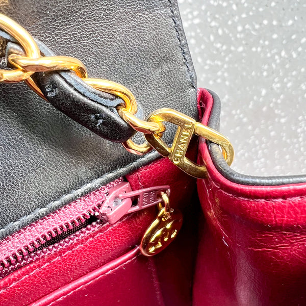 Vintage CHANEL Diana Small Flap Bag - Black 005 (Code: 057800)