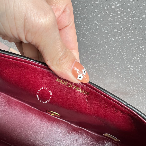 Vintage CHANEL Diana Small Flap Bag - Black 005 (Code: 057800)