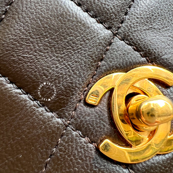 Vintage Chanel 19cm Mini Flap Turn-Lock Bag - Brown 003