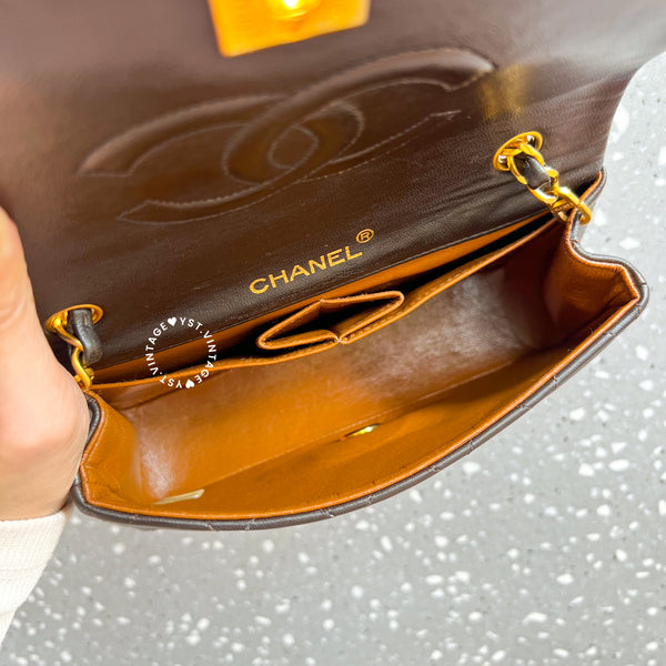Vintage Chanel 19cm Mini Flap Turn-Lock Bag - Brown 003