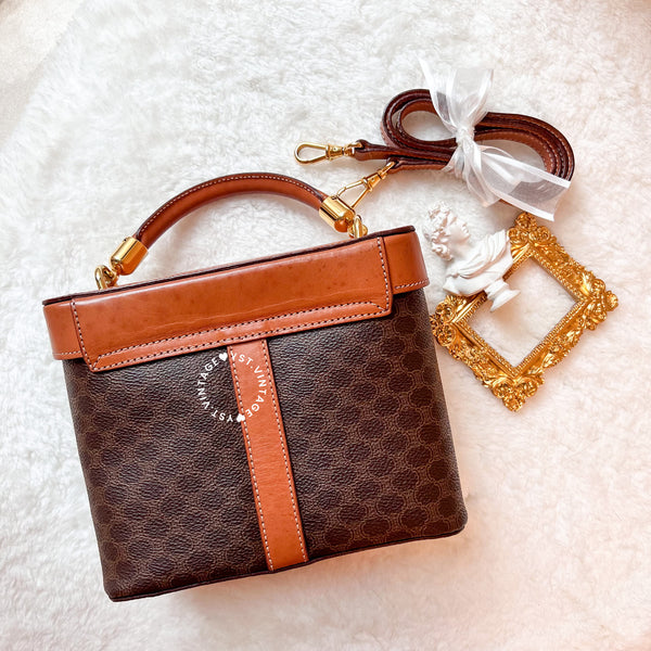 Vintage CELINE Macadam Vanity Bag With Mini Triomphe Logo - Brown