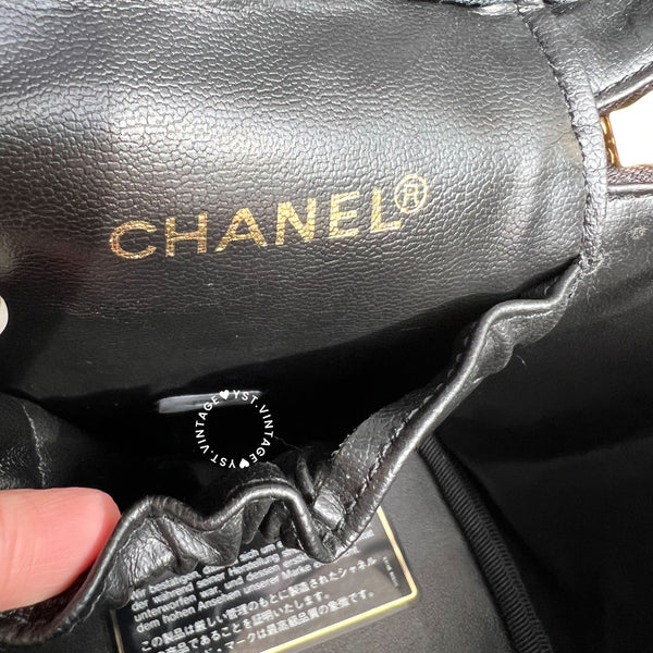 Vintage CHANEL Vertical Vanity Bag - Lambskin Black 007