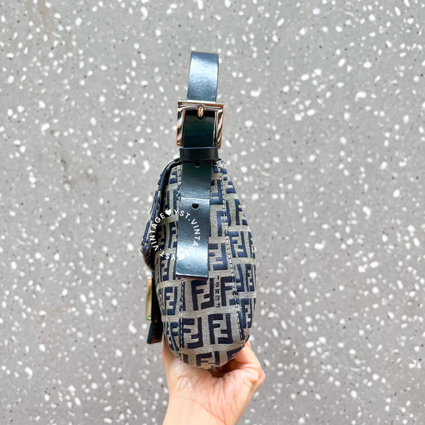 Vintage Fendi Baguette - Navy