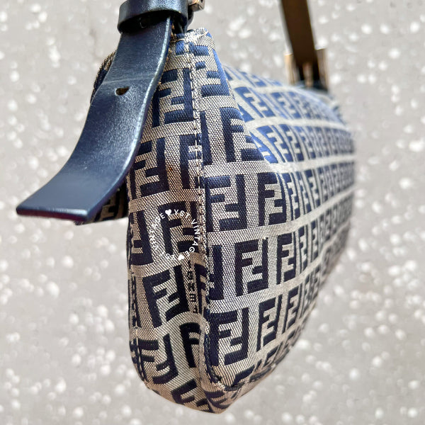 Vintage Fendi Baguette - Navy