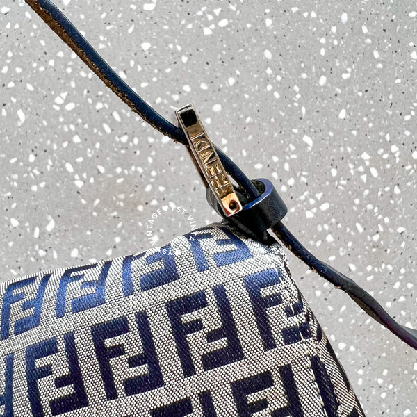 Vintage Fendi Baguette - Navy