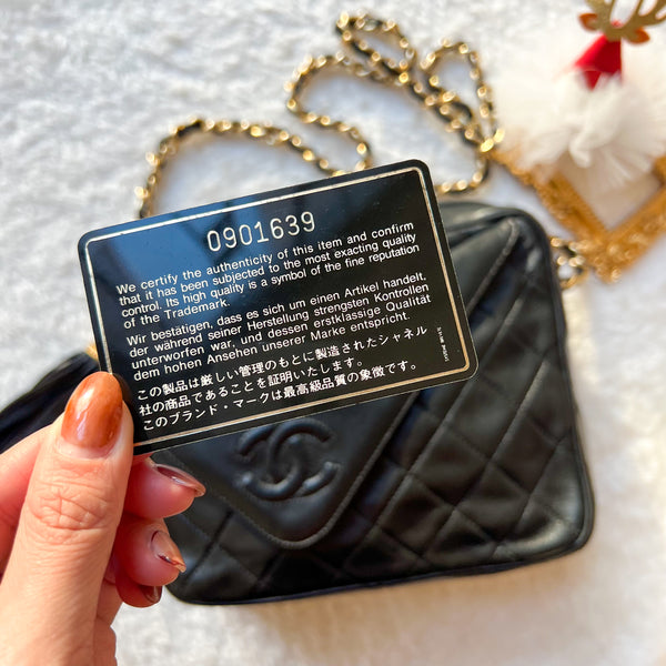 Vintage Chanel Square Camera Bag With Tassel - Black