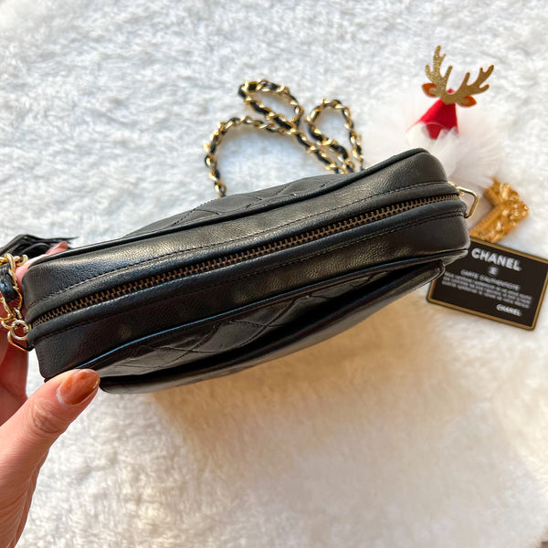 Vintage Chanel Square Camera Bag With Tassel - Black