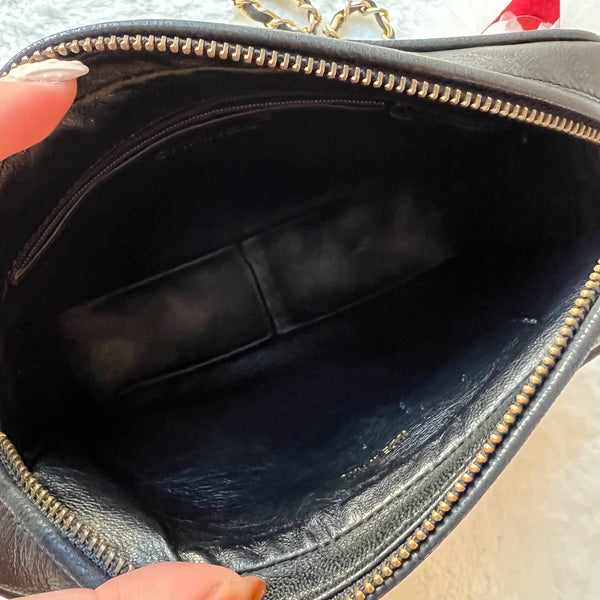 Vintage Chanel Square Camera Bag With Tassel - Black