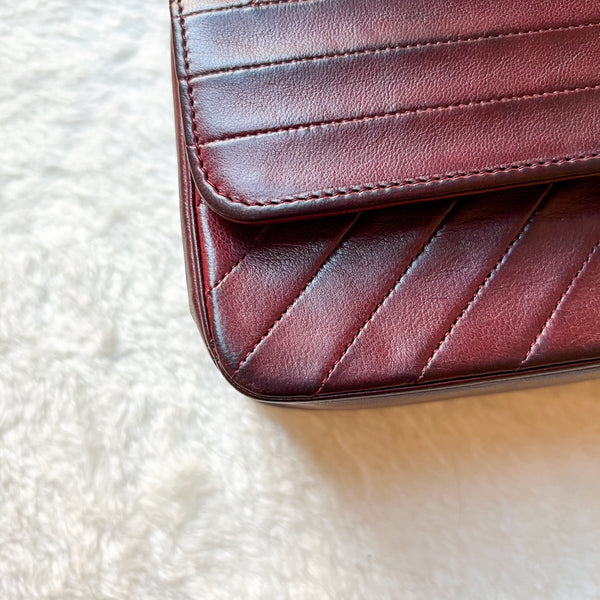 Vintage Chanel Single Flap Bag - Burgundy x Gold 003
