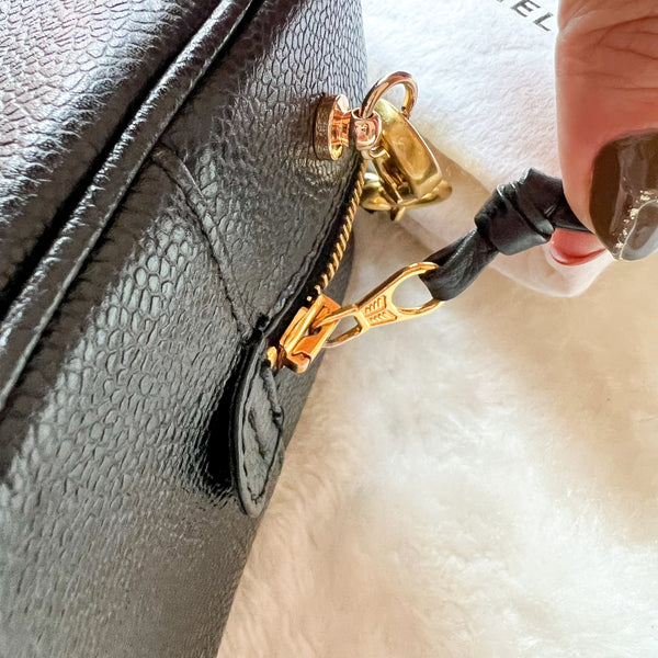 Vintage CHANEL Makeup Bag - Caviar Black 002