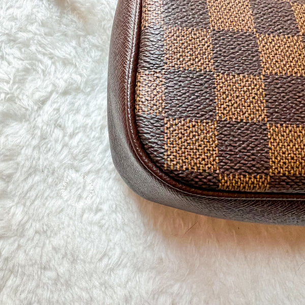 Vintage LV Damier Ebene Trousse Make Up Bag Pochette