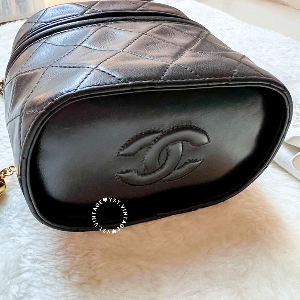 Vintage Chanel Mini Vanity With Tassel - Black