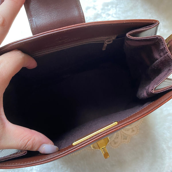 Vintage Valentino Garavani Turn-lock Bucket Bag - Amber