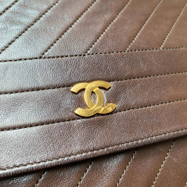 Vintage Chanel Single Flap Bag - Chocolate Brown x Gold 002