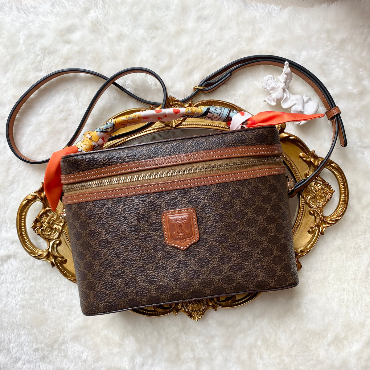 Vintage CELINE Macadam Vanity Bag 006 – YST.vintage