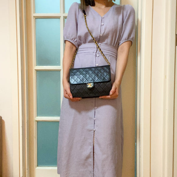 Vintage Chanel Push-Lock 22cm Square Flap Bag - Navy x Gold