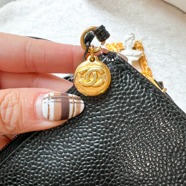 Vintage Chanel Caviar Bucket Bag - Black