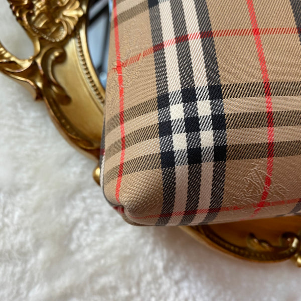 Vintage Burberrys Clutch