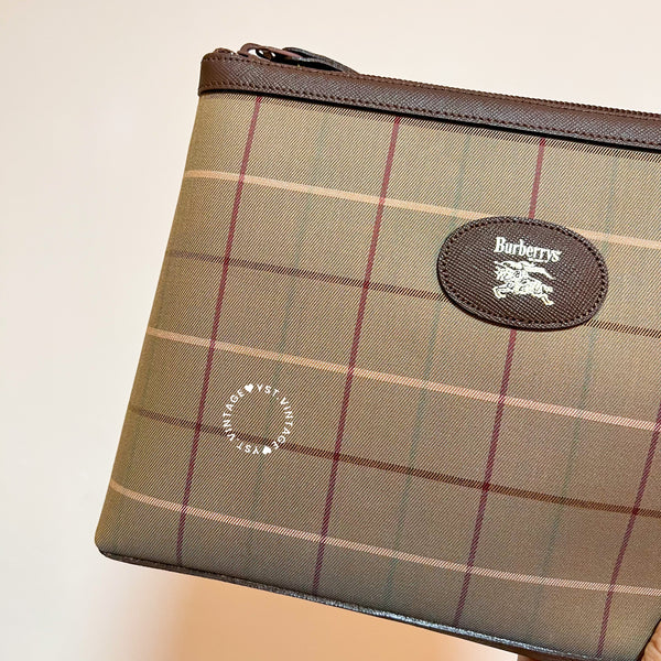 Vintage Burberrys Clutch