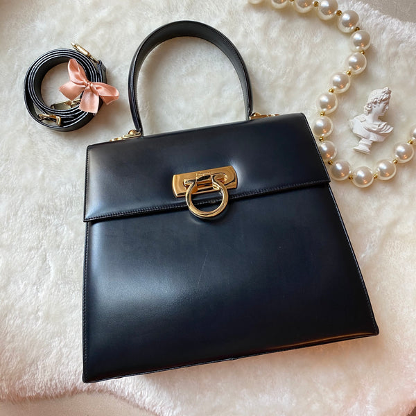 Vintage Salvatore Ferragamo Gancini 2-way (M Size) - Black