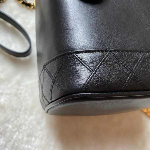 Vintage CHANEL Vertical Vanity Bag - Lambskin Black