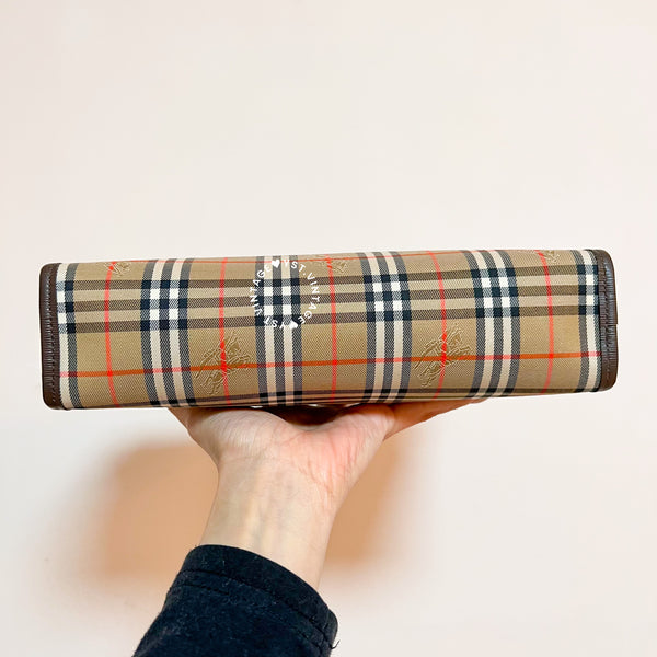 Vintage Burberrys Clutch 002