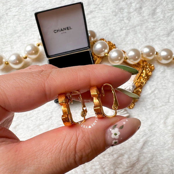 Vintage Chanel 24KGP and Rhinestone 1980s Coco Mark Ear Clips 003